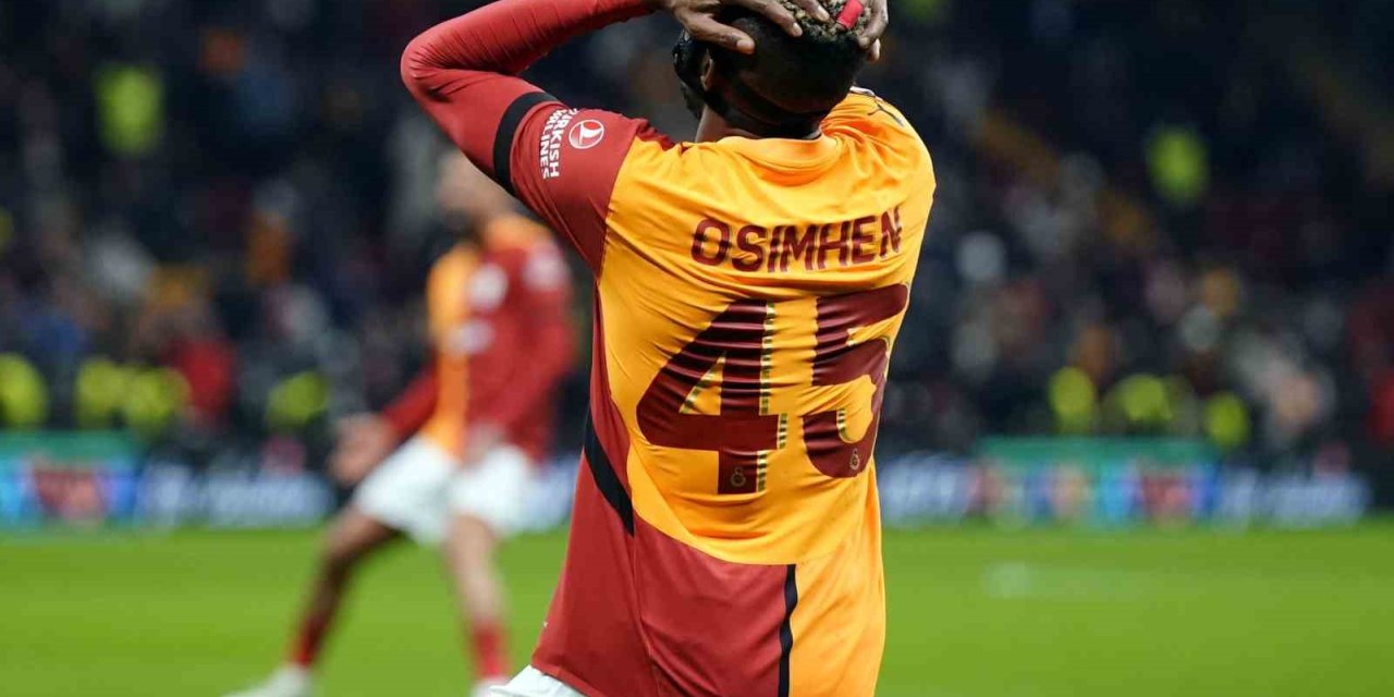 UEFA AVRUPA LİGİ: GALATASARAY: 2 - AZ ALKMAAR: 2 (MAÇ SONUCU)