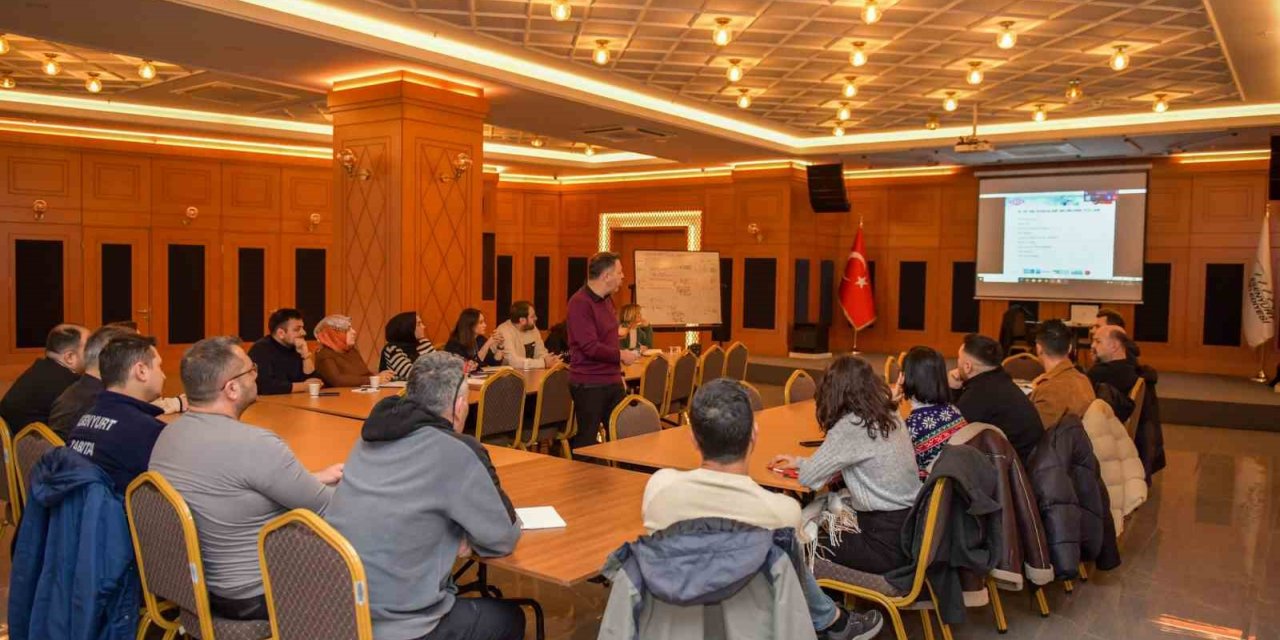 ESENYURT BELEDİYESİNDEN ISO 9001 KALİTE YÖNETİM SİSTEMİ EĞİTİMİ