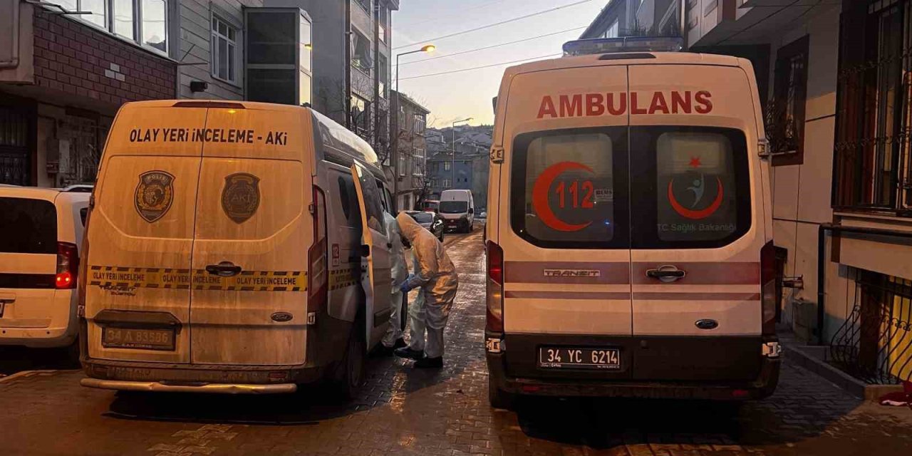 ESENYURT’TA EMLAKÇININ ULAŞAMADIĞI GENÇ ADAM EVDE ÖLÜ BULUNDU
