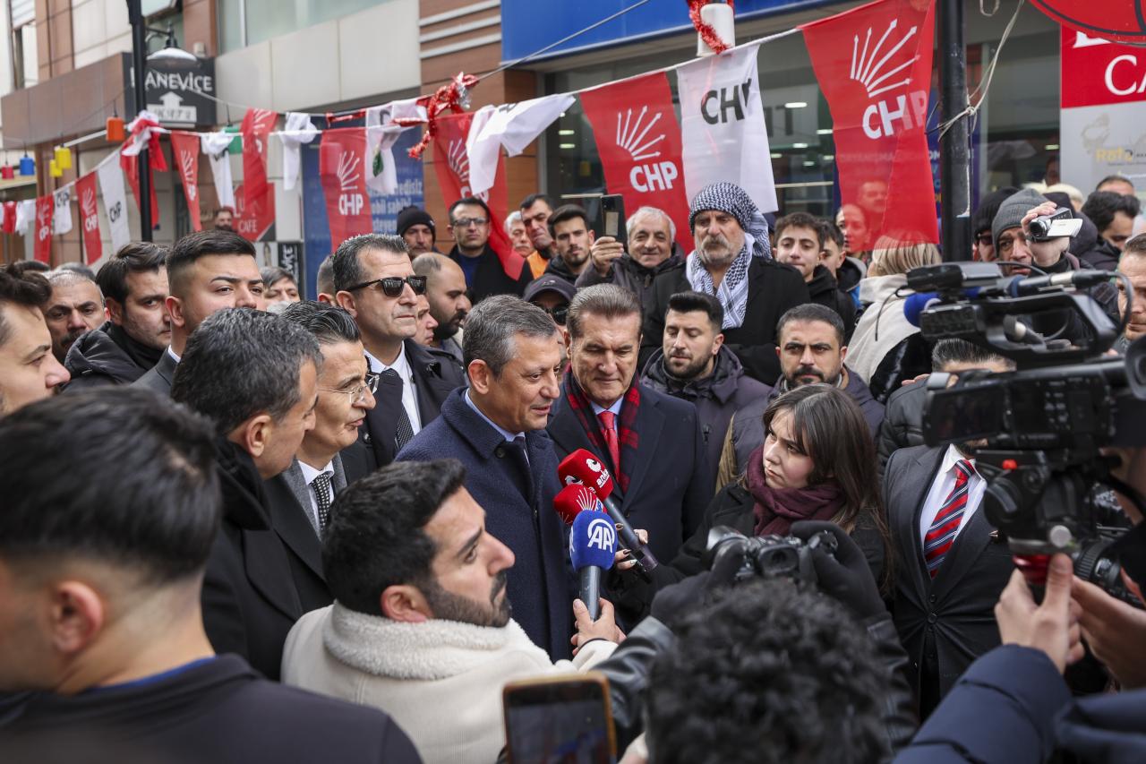 CHP Genel Başkanı Özgür Özel: “Altı Ok Kazanacak, İmamoğlu Kazanacak, Türkiye Kazanacak”