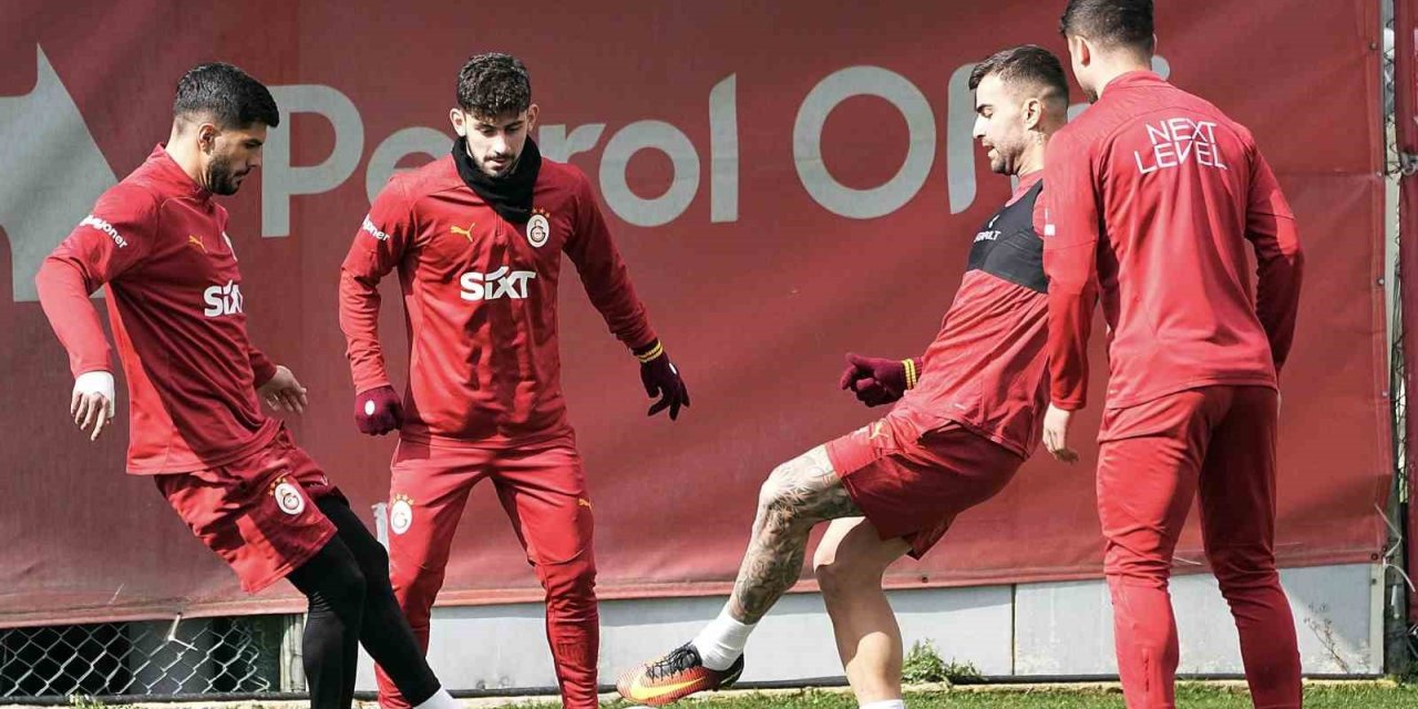 GALATASARAY DERBİ HAZIRLIKLARINI TAMAMLADI