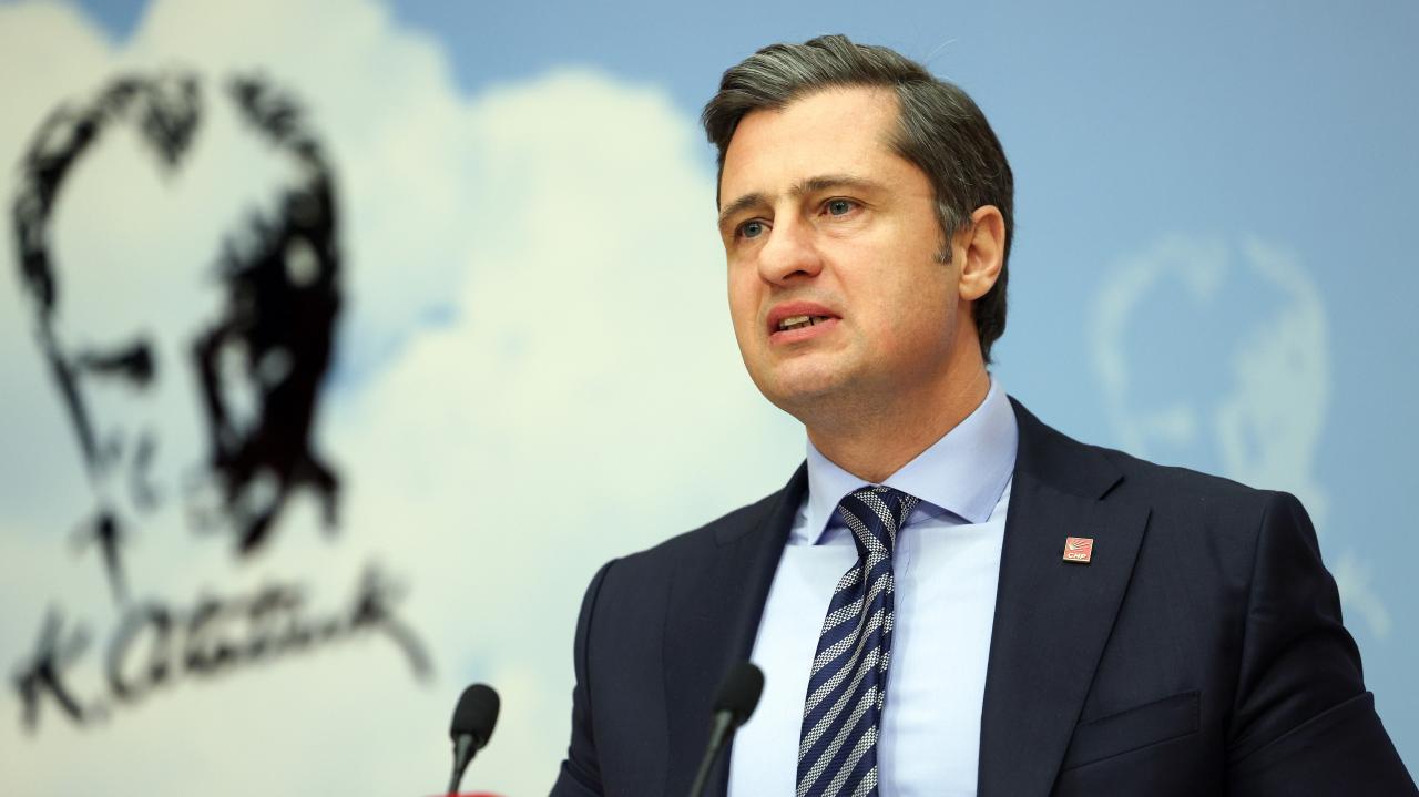 Deniz Yücel: “Siyasi Operasyonlarla İmamoğlu'nun Cumhurbaşkanlığı Adaylığı Sürecinden Ekarte Edilmesine Ne CHP Ne De Milyonlar İzin Verir”