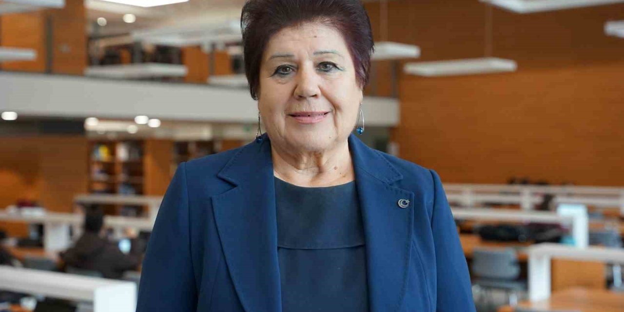 "ORUÇ TUTMAK İSTEYEN DİYABETLİLER MUTLAKA DOKTORLARI İLE GÖRÜŞMELİ"