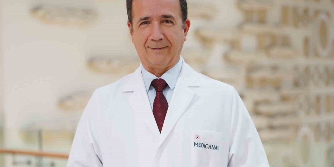 YETERSİZ VE KÖTÜ BESLENME MİDE KANSERİ RİSKİNİ ARTIRIYOR