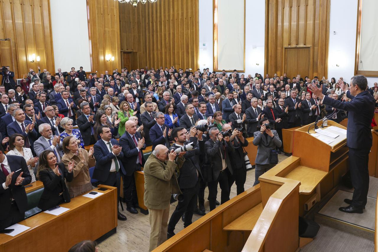 Cumhuriyet Halk Partisi Genel Başkanı Özgür Özel: “Çağrım Tüm Türkiye'ye, Gel, Adayını Seç ve Tarihe Geç”