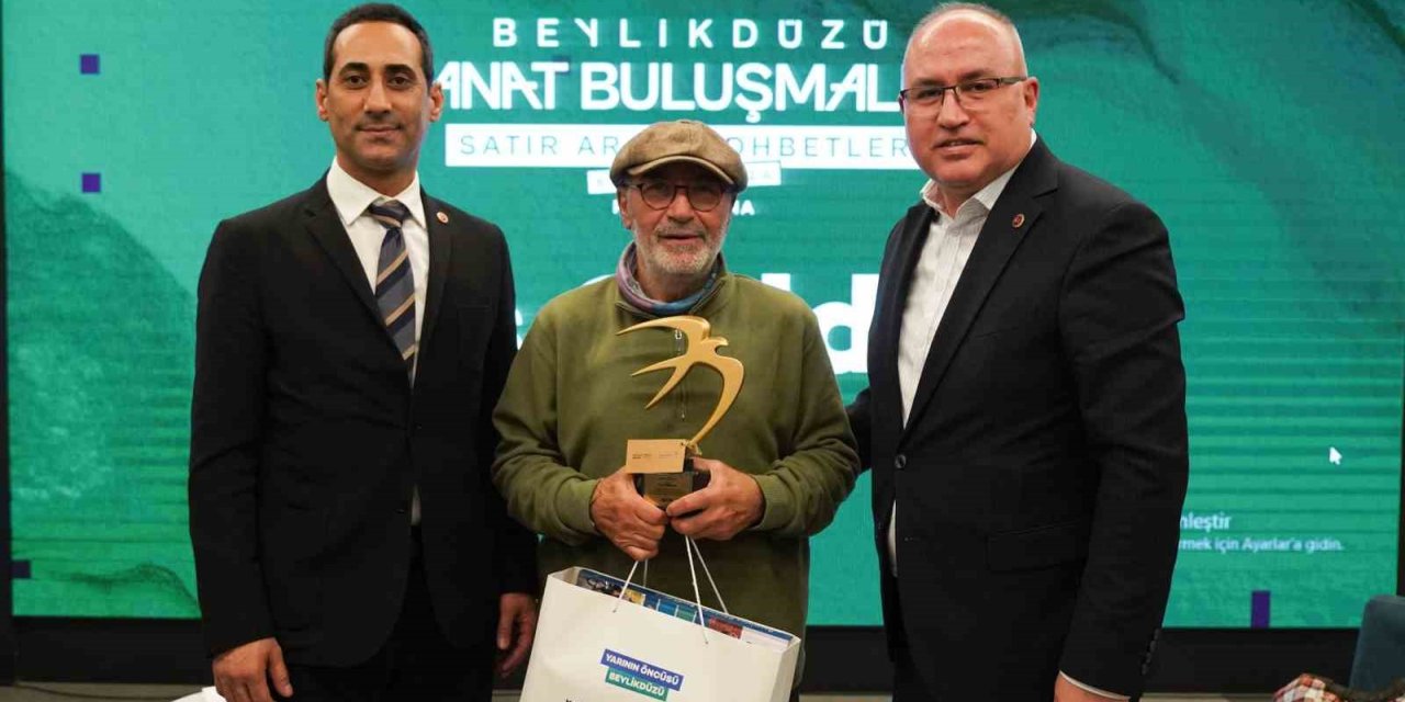 BEYLİKDÜZÜ SANAT BULUŞMALARI SÜRÜYOR