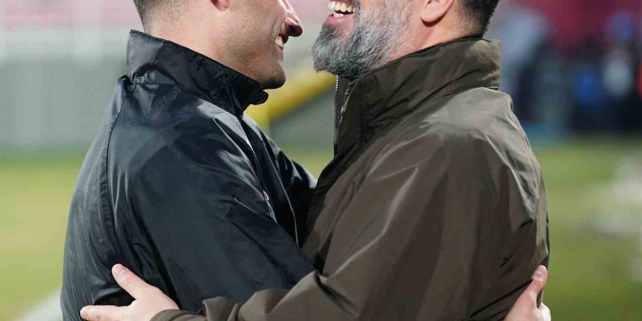 ZİRAAT TÜRKİYE KUPASI: EYÜPSPOR: 0 - BAŞAKŞEHİR: 0 (İLK YARI)