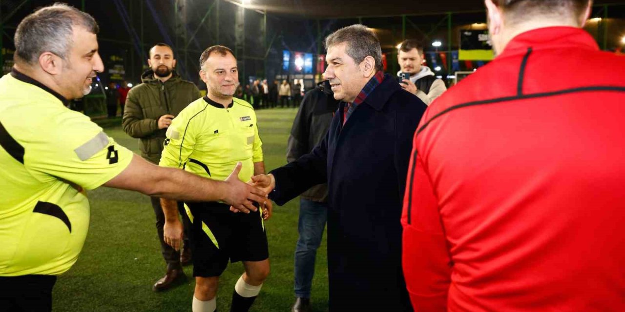 ESENLER SOKAK LİGİ FİNALİNDE FIRAT AYDINUS DÜDÜK ÇALDI