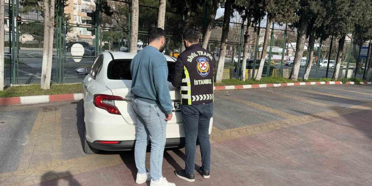 E-5’TE MAKAS ATAN TRAFİK MAGANDASINA CEZA YAĞDI