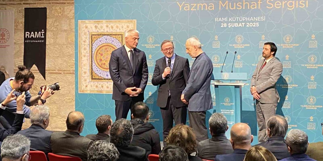 "SULTANLARIN MUSHAFLARI" ÖZEL SERGİSİ RAMİ KÜTÜPHANESİ’NDE AÇILDI