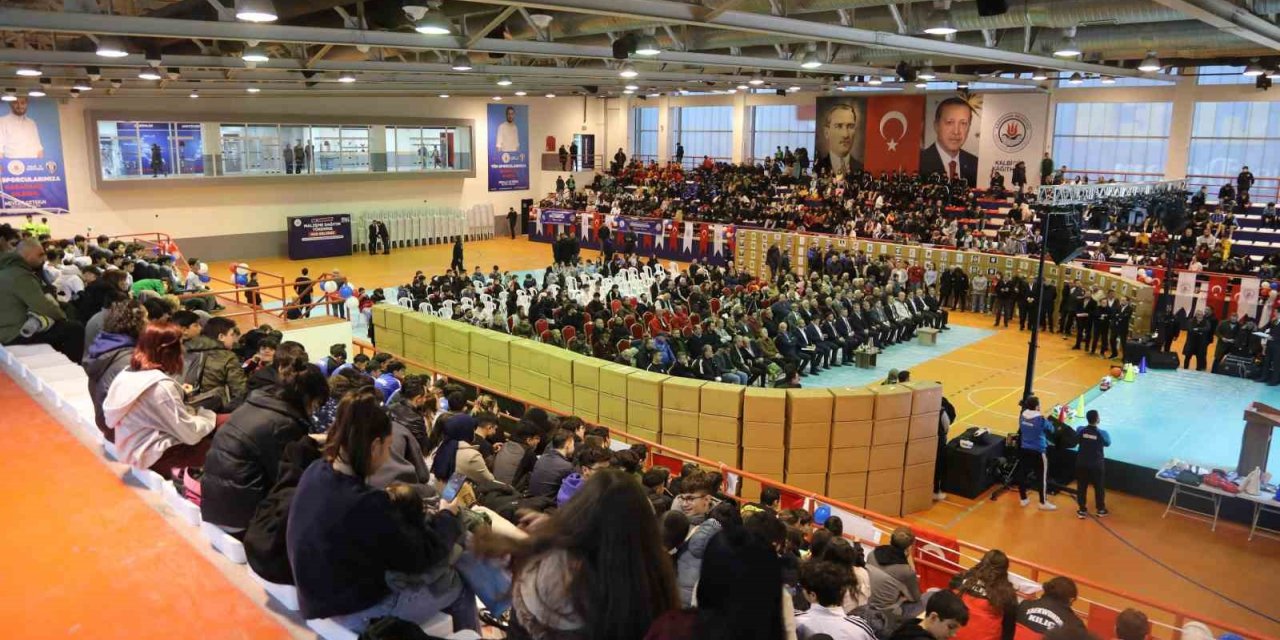 KAĞITHANE BELEDİYESİ’NDEN AMATÖR SPOR KULÜPLERİNE DESTEK