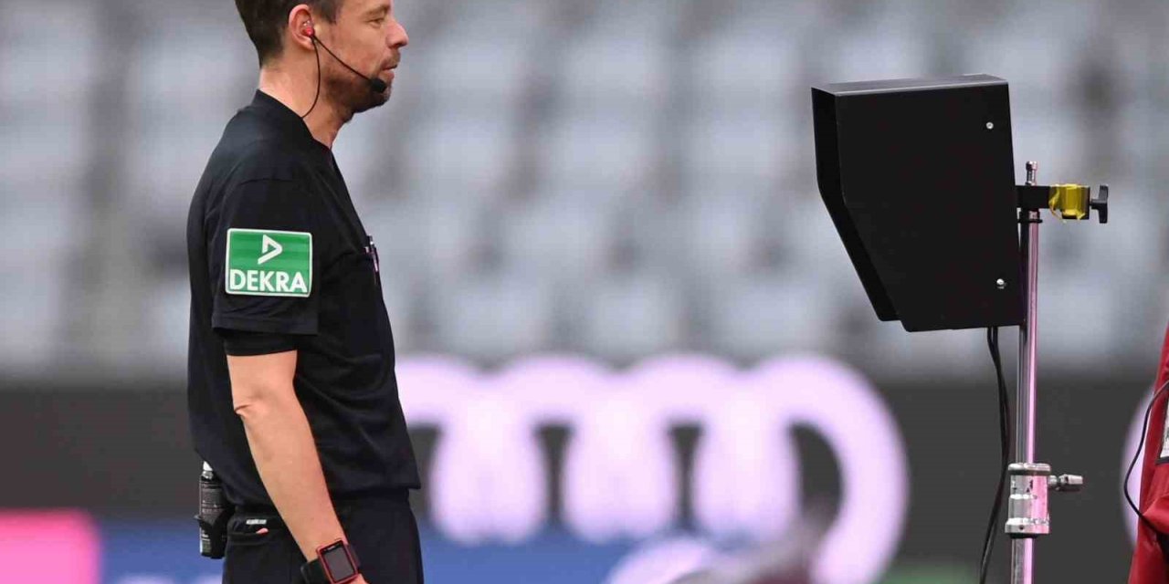 FENERBAHÇE - ANTALYASPOR MAÇININ VAR’I MARKUS SCHMİDT