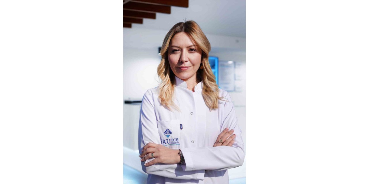 "SİGARA KULLANIMI AĞIZ KANSERİ RİSKİNİ 8 KAT ARTIRIYOR"