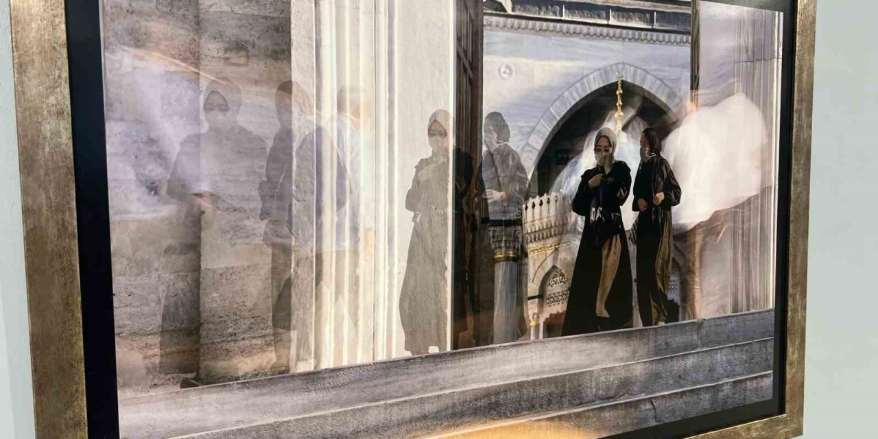 ESENLER’DE ‘FANİ’ SERGİSİ SANATSEVERLERLE BULUŞTU