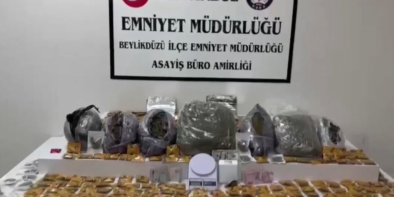 BEYLİKDÜZÜ’NDE UYUŞTURUCU SATIŞI YAPAN ŞÜPHELİLER YAKALANDI
