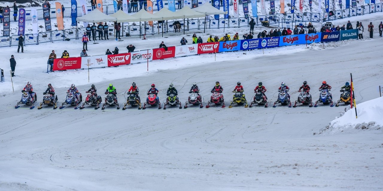 ERCİYES, DÜNYA KAR MOTOSİKLETİ ŞAMPİYONASI’NA 2. KEZ EV SAHİPLİĞİ YAPACAK