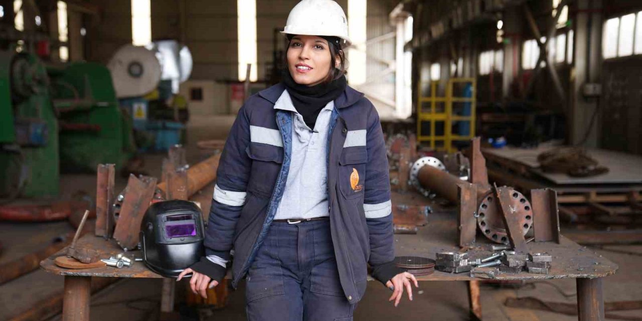 KADIKÖY BELEDİYESİ’NİN "KADIN KAYNAKÇILAR YETİŞİYOR" PROJESİ