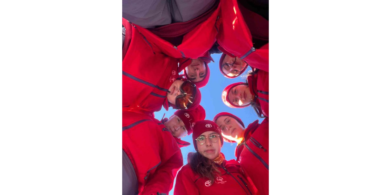 ÖZEL OLİMPİYATLAR TÜRKİYE, 2025 DÜNYA KIŞ OYUNLARI ÖNCESİ HAZIRLIK KAMPINI TAMAMLADI