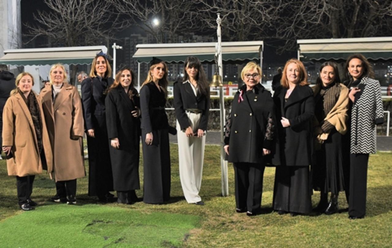 Dünya Kadınlar Günü Koşusu'nda kazanan Visenya oldu