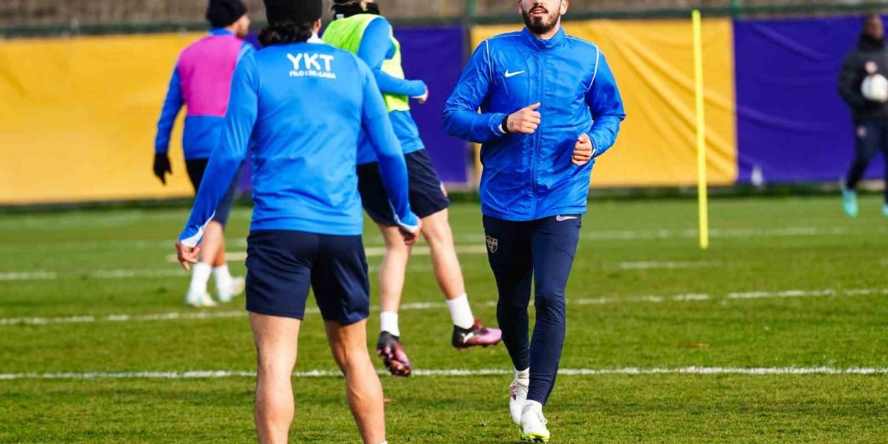 EYÜPSPOR, KONYASPOR MAÇININ HAZIRLIKLARINI TAMAMLADI