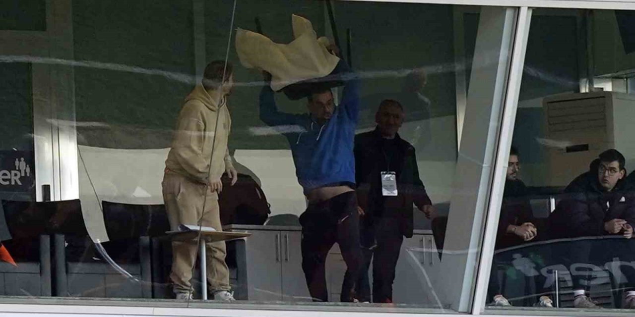 EYÜPSPOR - KONYASPOR MAÇININ ARDINDAN KAVGA ÇIKTI