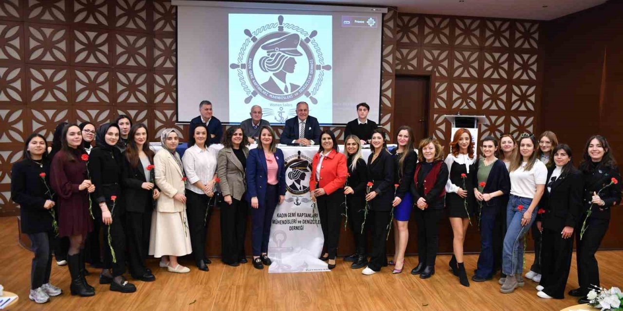 DENİZCİ TÜRK KADINLARIN İLK DERNEĞİ KURULDU