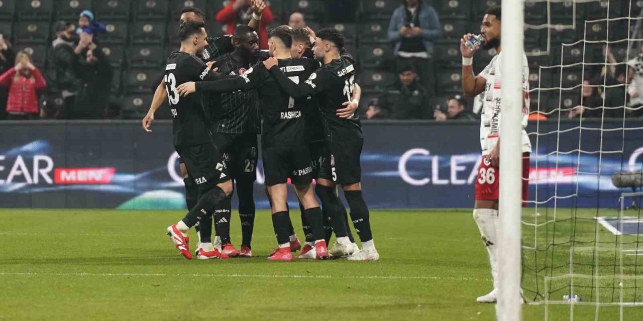 TRENDYOL SÜPER LİG: BEŞİKTAŞ: 1 - GAZİANTEP FK: 0 (İLK YARI)