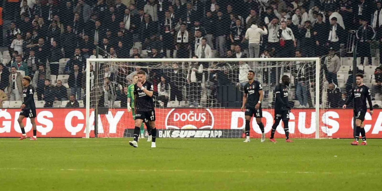 BEŞİKTAŞ’IN YENİLMEZLİK SERİSİ SON BULDU