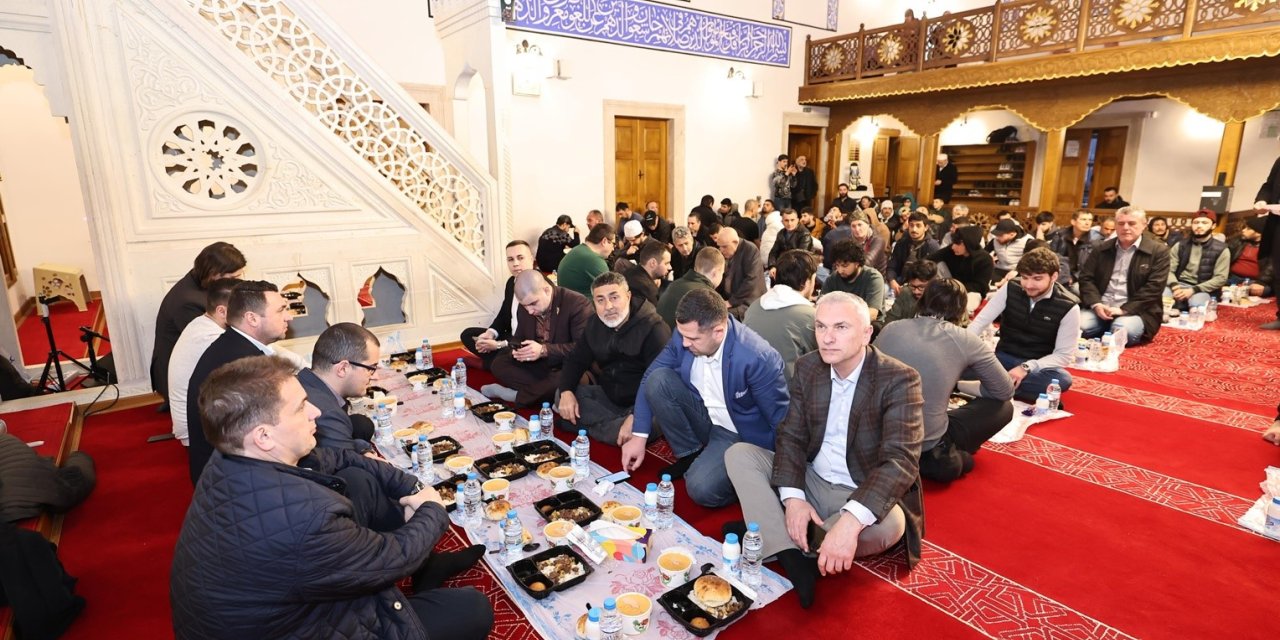 SULTANGAZİ’DEN BULGARİSTAN’A İLK GÖNÜL SOFRASI KURULDU