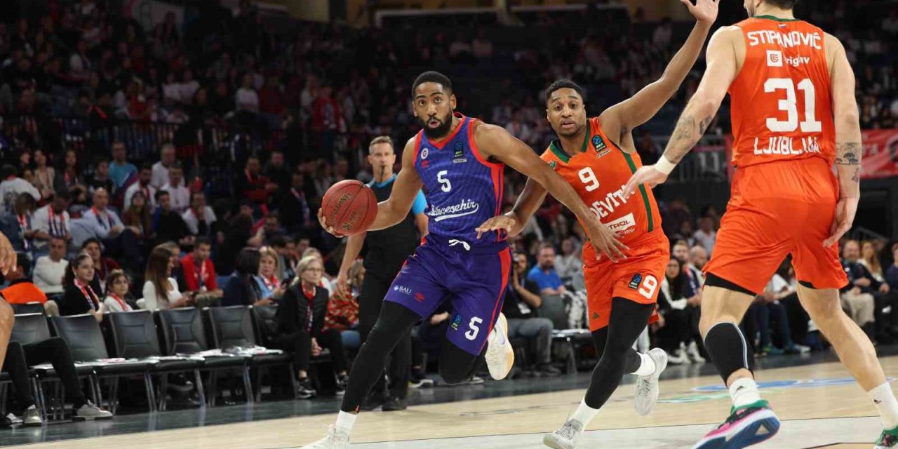 BAHÇEŞEHİR KOLEJİ EUROCUP’TA YARI FİNALE YÜKSELDİ