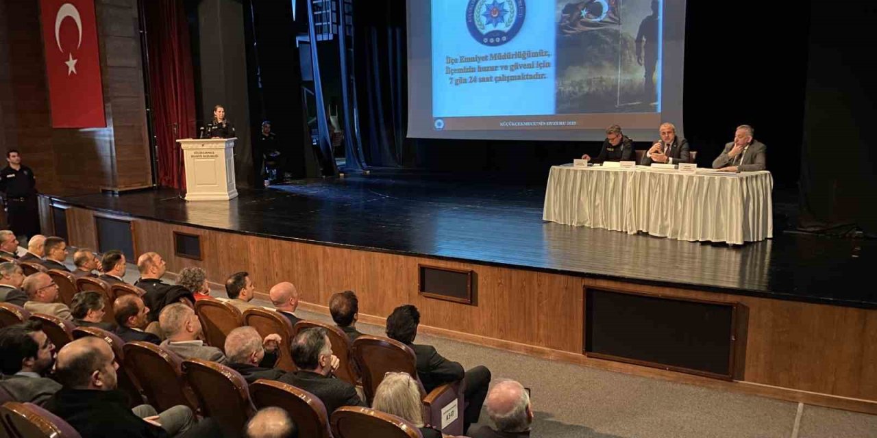 KÜÇÜKÇEKMECE’DE HUZUR VE DEĞERLENDİRME TOPLANTISI YAPILDI