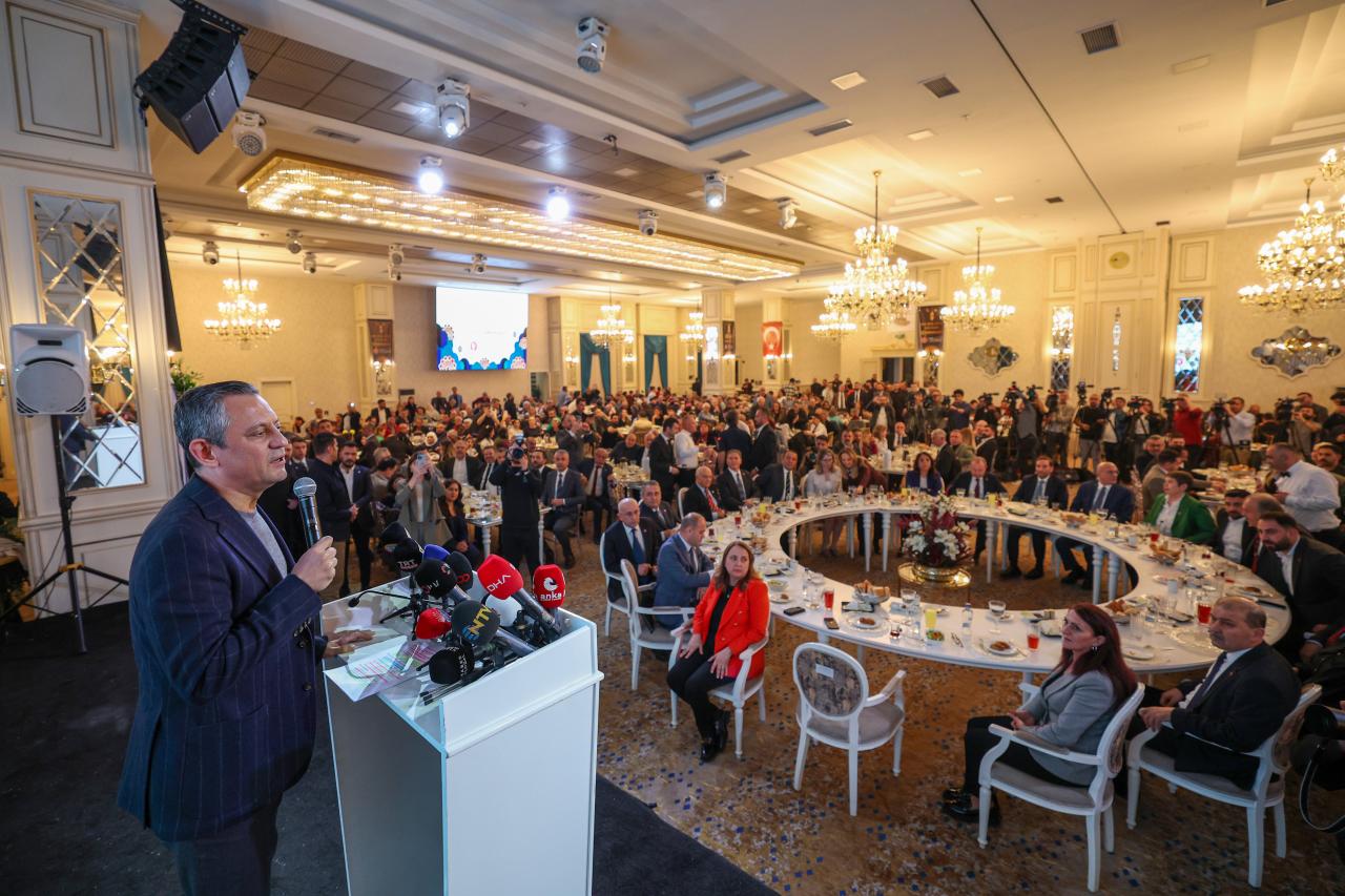 CHP Lideri Özgür Özel: “Erdoğan’ı Cumhuriyet Halk Partililerin Cesaretini Göstermeye Davet Ediyorum”