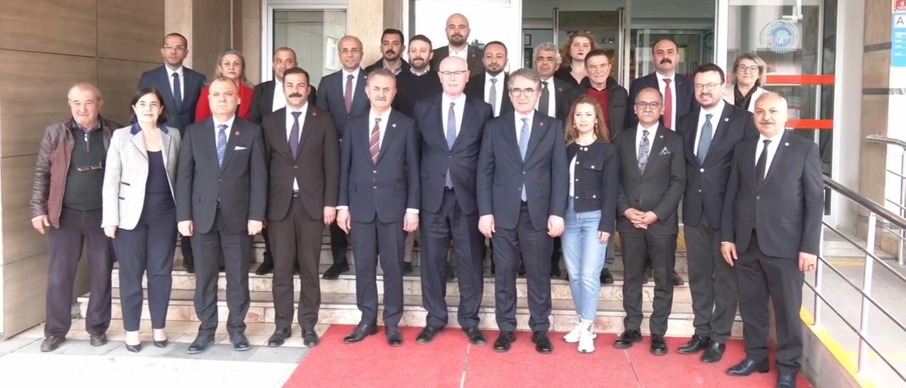 CHP Ekonomi Takımı Eskişehirli Esnafın Dertlerini Dinledi…” Cumhuriyet Tarihinin En Kötü Ekonomik Dönemini Yaşıyoruz”