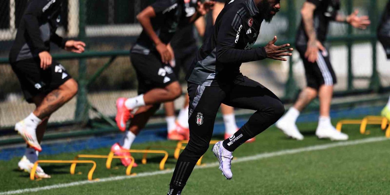 BEŞİKTAŞ, KONYASPOR MAÇI HAZIRLIKLARINI TAMAMLADI