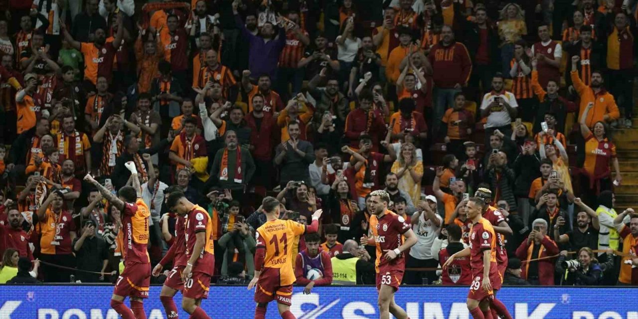 GALATASARAY, ANTALYASPOR’A KAYBETMİYOR