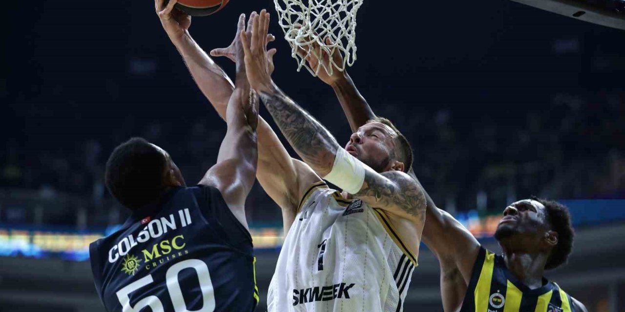 THY EUROLEAGUE’İN 29. HAFTASINDA TÜRK TAKIMLARI 2’DE 2 YAPTI