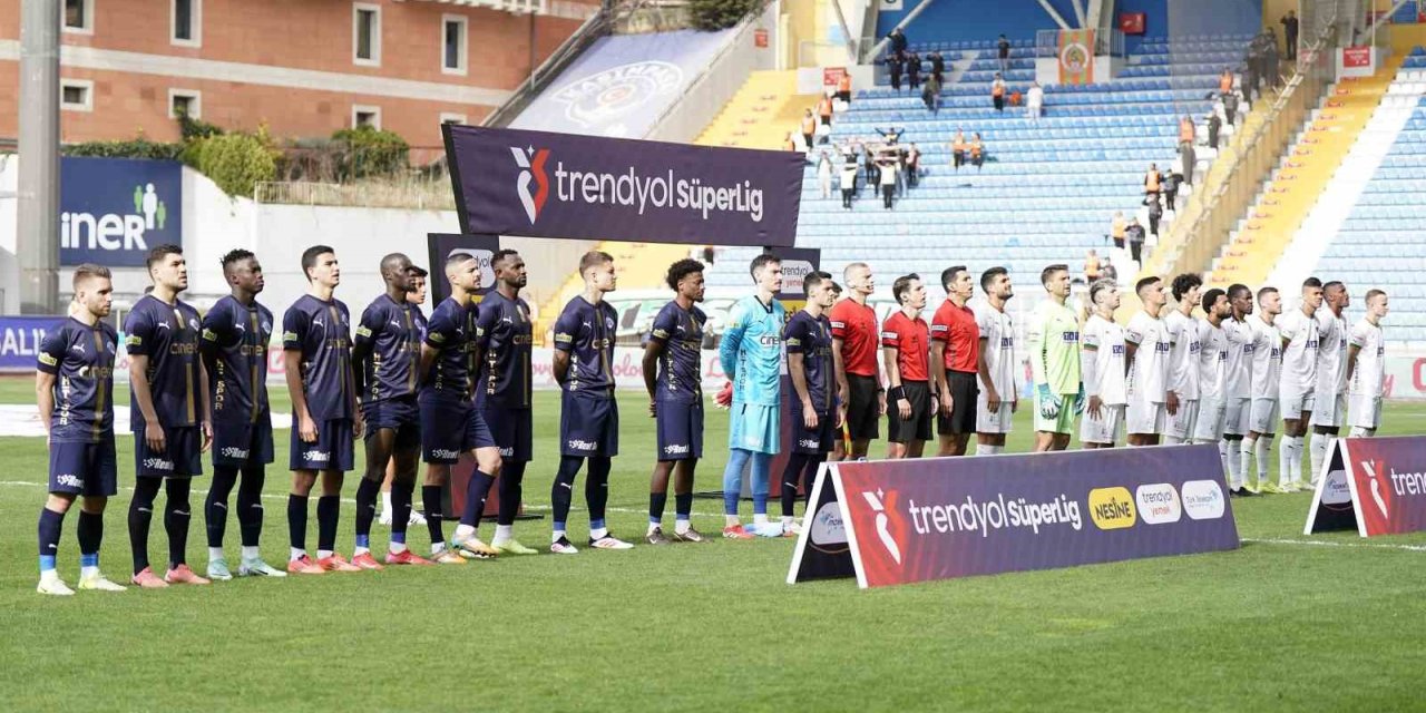TRENDYOL SÜPER LİG: KASIMPAŞA: 2 - ALANYASPOR: 1 (İLK YARI)