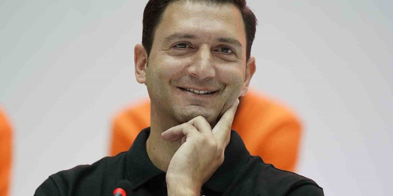 ECZACIBAŞI DYNAVİT’TE FERHAT AKBAŞ İLE YOLLAR AYRILDI