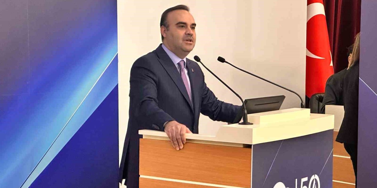 ‘‘OTOMOTİV İHRACATI 37,2 MİLYAR DOLARA ULAŞTI’’