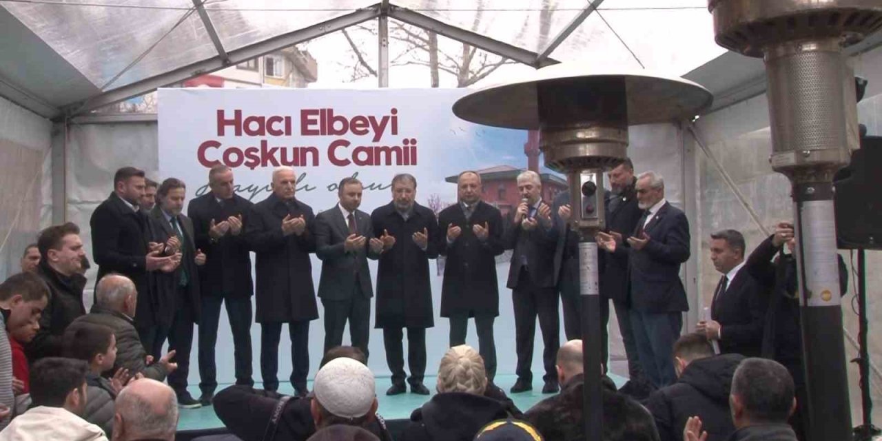 ÜMRANİYE’DE HACI ELBEYİ COŞKUN CAMİİ İBADETE AÇILDI