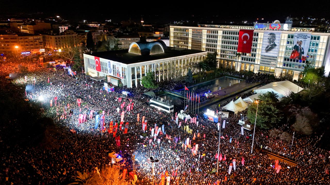 Cumhuriyet Halk Partisi Genel Başkanı Özgür Özel: “Bu İktidarı Devireceğiz, Başka Çaresi Yok”