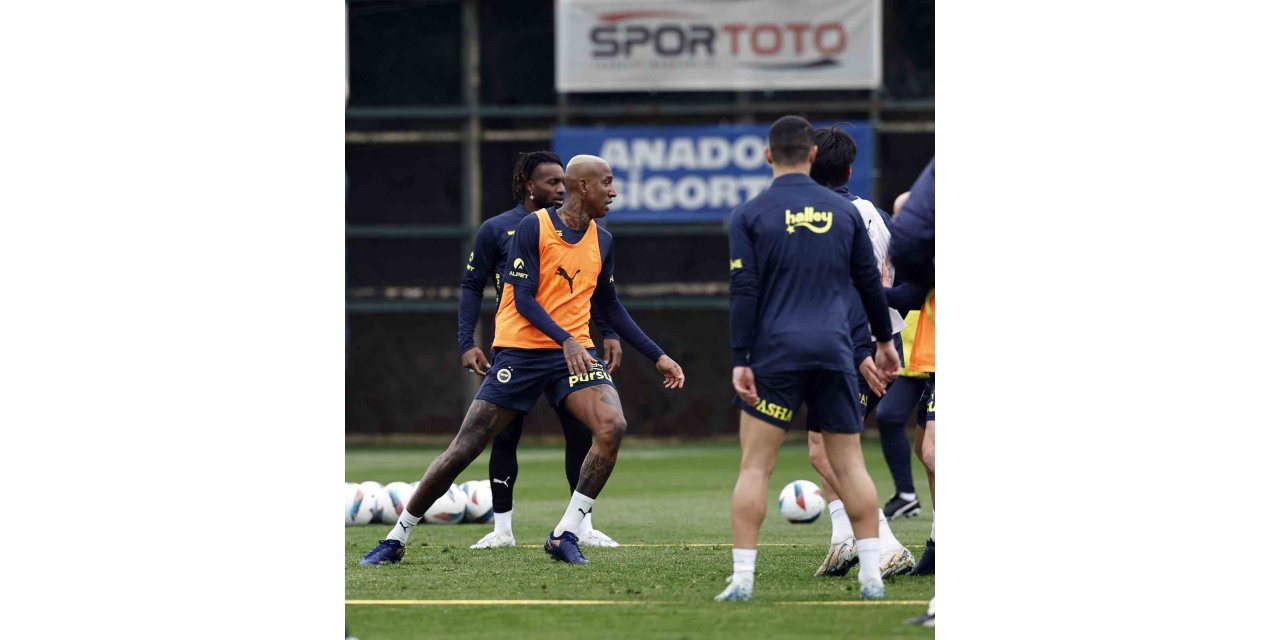 FENERBAHÇE, İZİN SONRASI BODRUM FK MAÇI HAZIRLIKLARINA BAŞLADI