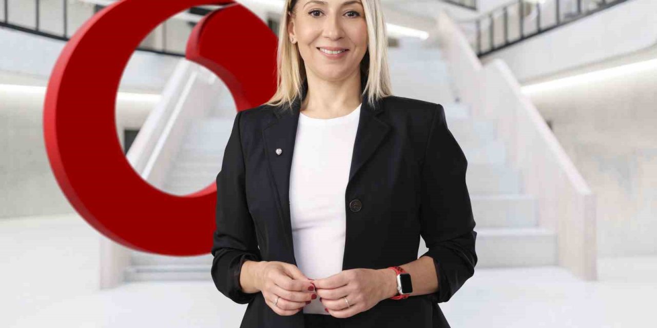 VODAFONE PAY KART YENİLENDİ