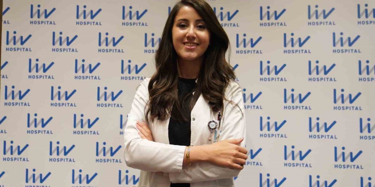 "BAYRAM SOFRASINDA BAKLAVA TÜKETİRKEN DİKKATLİ OLUN"