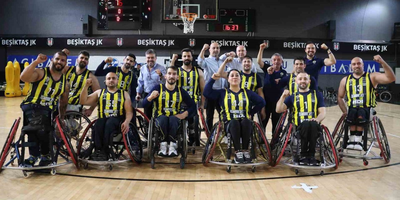 FENERBAHÇE, TEKERLEKLİ SANDALYE BASKETBOL SÜPER LİGİ’NDE FİNALE YÜKSELDİ