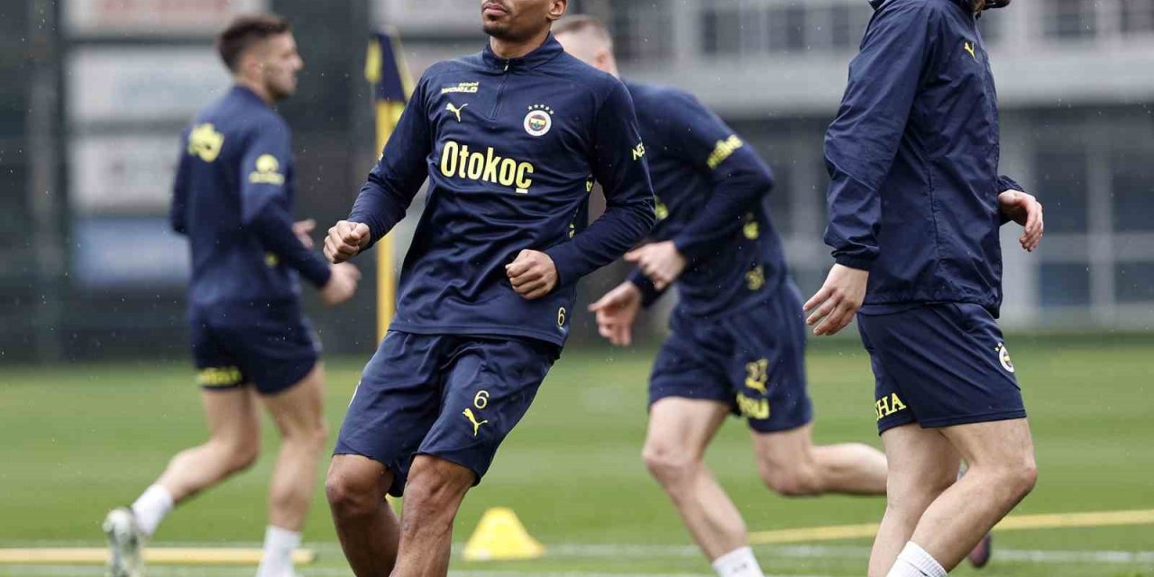 FENERBAHÇE, GALATASARAY DERBİSİNİN HAZIRLIKLARINI TAMAMLADI