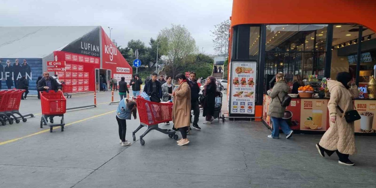 ESENYURT’TA BOYKOT ÇAĞRISI KARŞILIK BULMADI