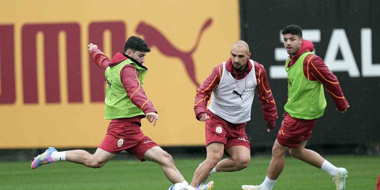 GALATASARAY, SAMSUNSPOR MAÇI HAZIRLIKLARINI SÜRDÜRDÜ