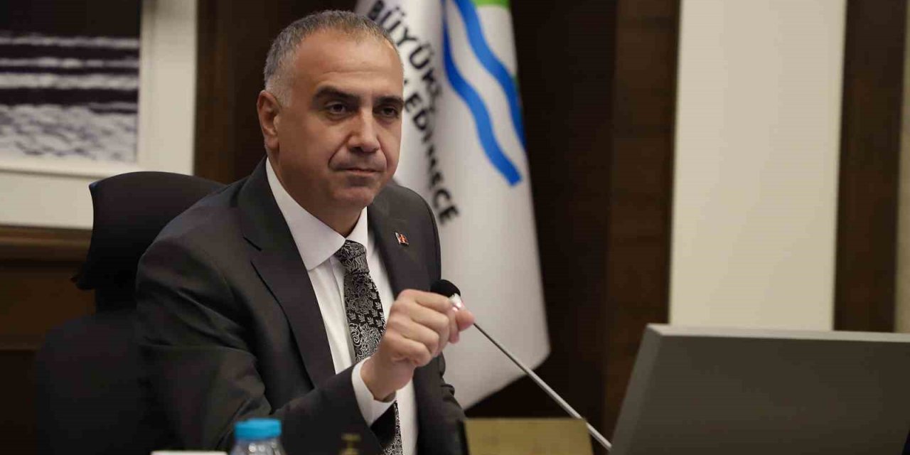 SİTELERE DEPREM KONTEYNERİ, VİLLALARA LEYLEK YUVASI ŞARTI GETİRİLDİ