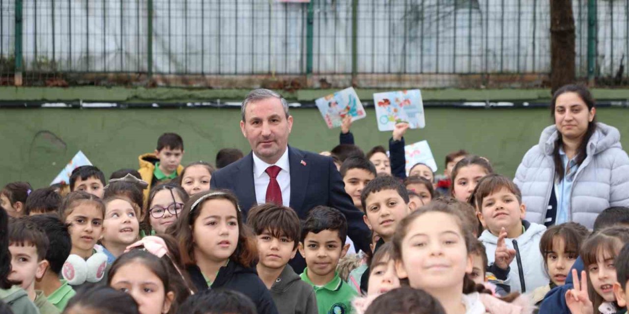 SULTANBEYLİ’DE 1 YILDA HİZMET RÜZGARI ESTİ